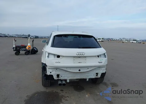 2017 Audi Q3 2.0T Premium z USA, uszkodzony, nr VIN WA1ECCFS9HR008607